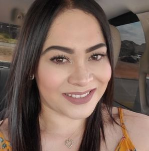 Meet your Posher, Rocio